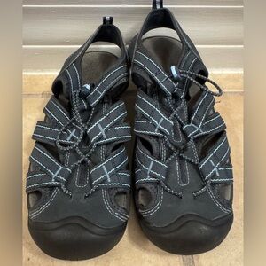 Everest Athletic Hiking outdoors sandals